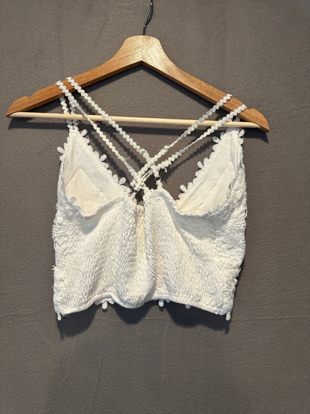 POL White Crochet Lace Bralette with Crisscross Straps - Picture 4 of 4
